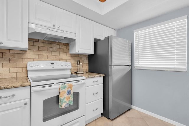 719 PINELLAS BAYWAY S 110, Tierra Verde, FL 33715