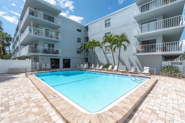 719 PINELLAS BAYWAY S 110, Tierra Verde, FL 33715