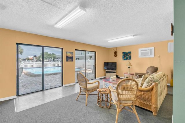 719 PINELLAS BAYWAY S 110, Tierra Verde, FL 33715