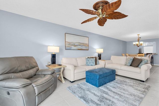 719 PINELLAS BAYWAY S 110, Tierra Verde, FL 33715