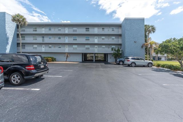 719 PINELLAS BAYWAY S 110, Tierra Verde, FL 33715