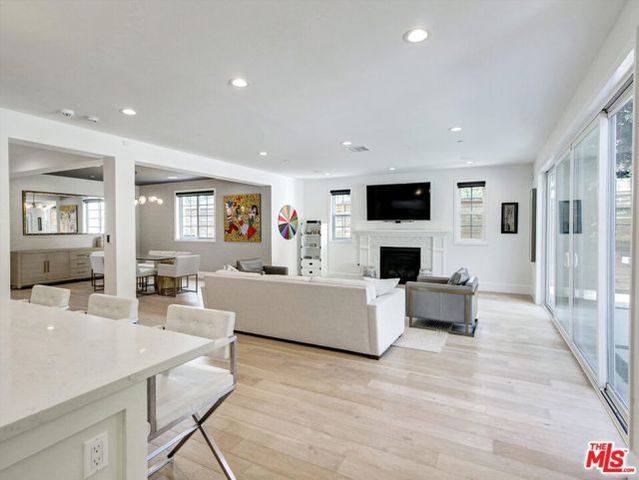 10593 Kinnard Avenue, Los Angeles, CA 90024