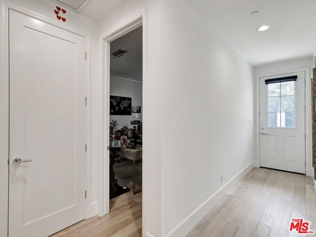 10593 Kinnard Avenue, Los Angeles, CA 90024