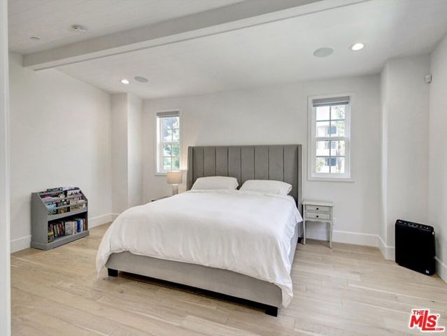 10593 Kinnard Avenue, Los Angeles, CA 90024