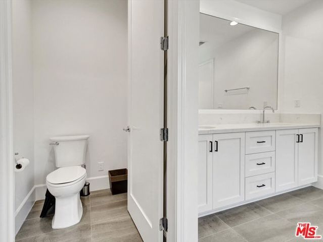 10593 Kinnard Avenue, Los Angeles, CA 90024