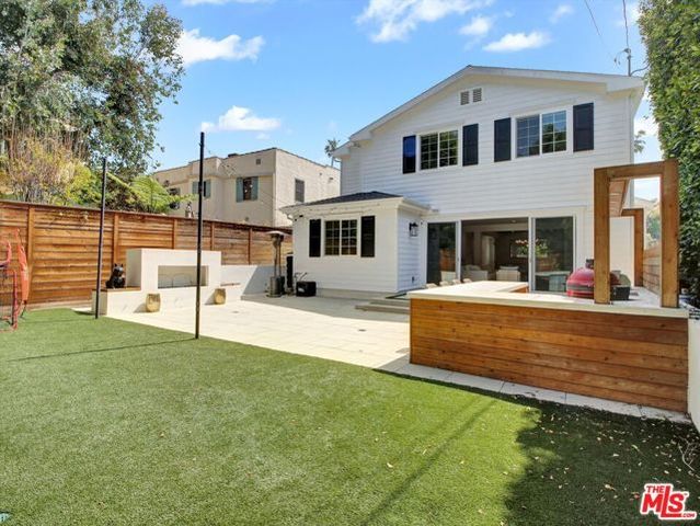 10593 Kinnard Avenue, Los Angeles, CA 90024