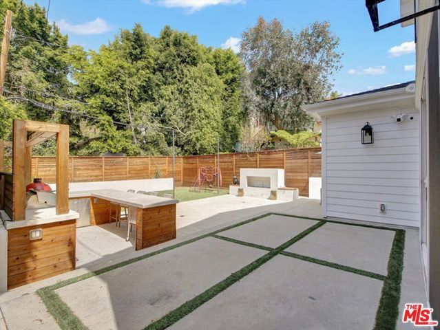 10593 Kinnard Avenue, Los Angeles, CA 90024