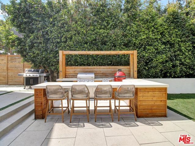 10593 Kinnard Avenue, Los Angeles, CA 90024