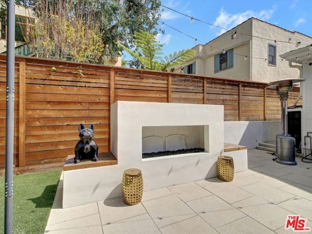 10593 Kinnard Avenue, Los Angeles, CA 90024