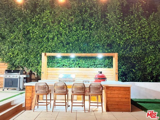 10593 Kinnard Avenue, Los Angeles, CA 90024