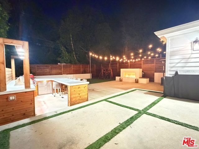 10593 Kinnard Avenue, Los Angeles, CA 90024