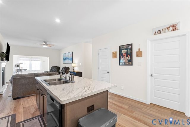 48 James Ct, Aylett, VA 23009