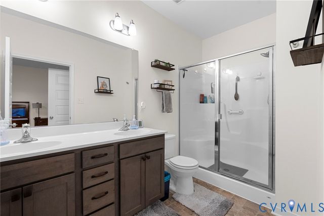 48 James Ct, Aylett, VA 23009