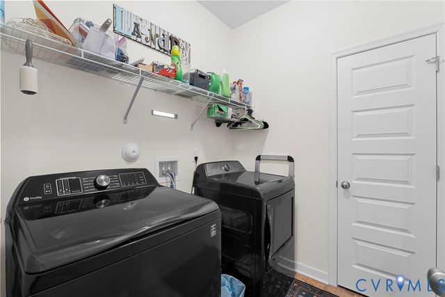 48 James Ct, Aylett, VA 23009