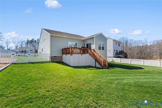 48 James Ct, Aylett, VA 23009