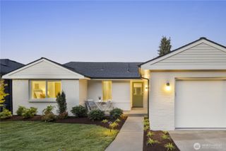 5006 Harold Place NE, Seattle, WA 98105