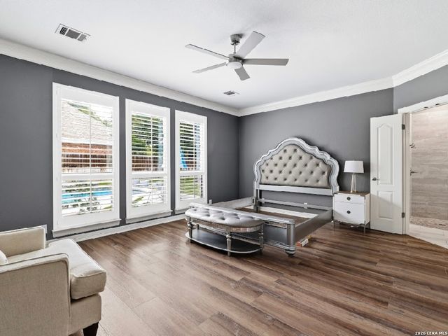27 Stonewall Bend, San Antonio, TX 78256