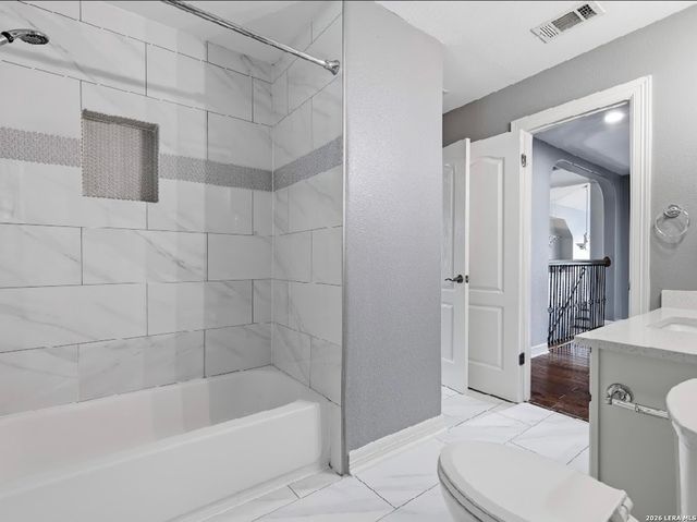 27 Stonewall Bend, San Antonio, TX 78256