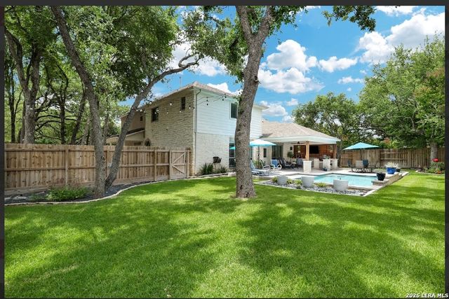 27 Stonewall Bend, San Antonio, TX 78256