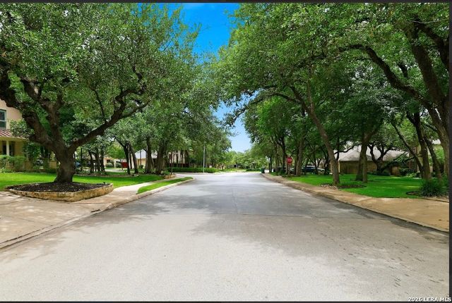 27 Stonewall Bend, San Antonio, TX 78256