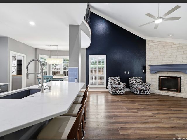 27 Stonewall Bend, San Antonio, TX 78256