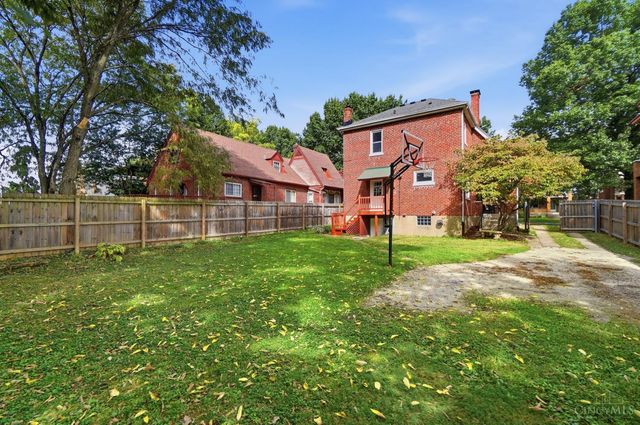 4939 Ralph Avenue, Cincinnati, OH 45238