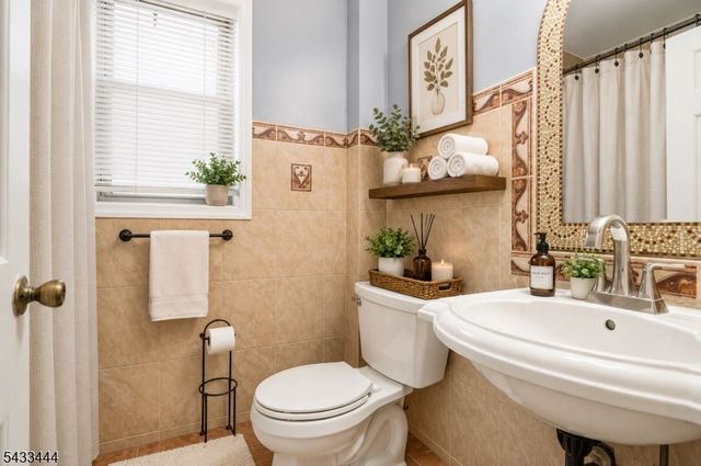 2198 Halsey St, Union Twp., NJ 07083