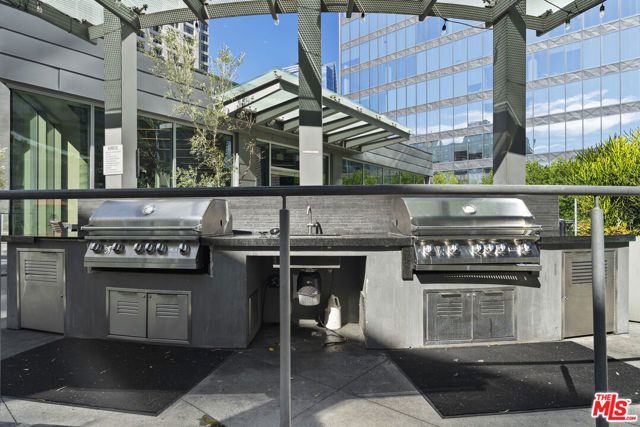 901 S Flower Street 513, Los Angeles, CA 90015
