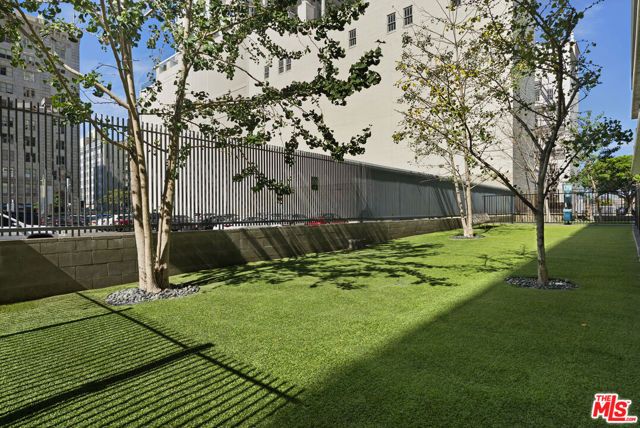 901 S Flower Street 513, Los Angeles, CA 90015