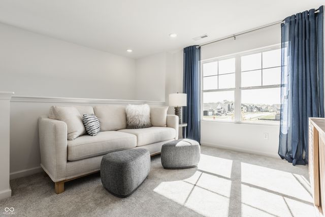 2010 Stella Rock Trace, Columbus, IN 47201