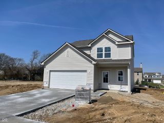 2010 Stella Rock Trace, Columbus, IN 47201