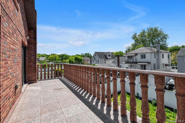 4920 167th Street, Fresh Meadows, NY 11365
