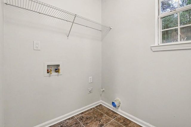 1001 Carlton Way SW, Marietta, GA 30060