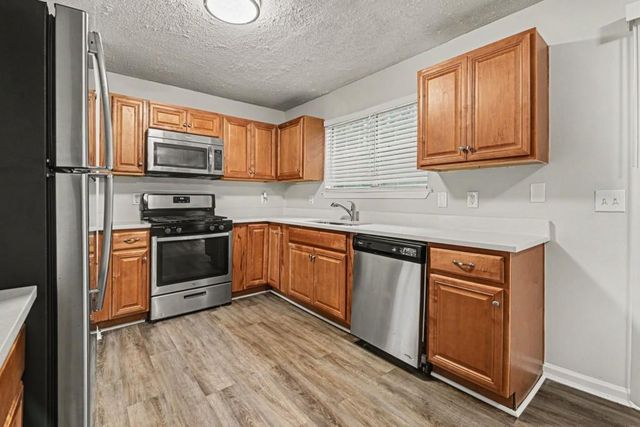 1001 Carlton Way SW, Marietta, GA 30060