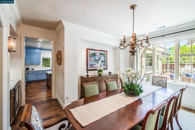 53 Hidden Oaks Dr, Lafayette, CA 94549