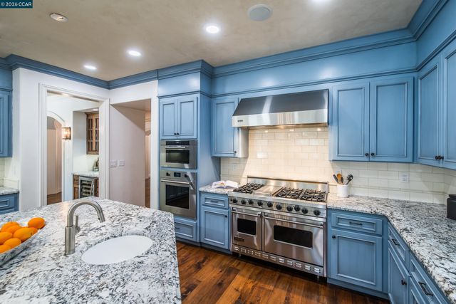 53 Hidden Oaks Dr, Lafayette, CA 94549