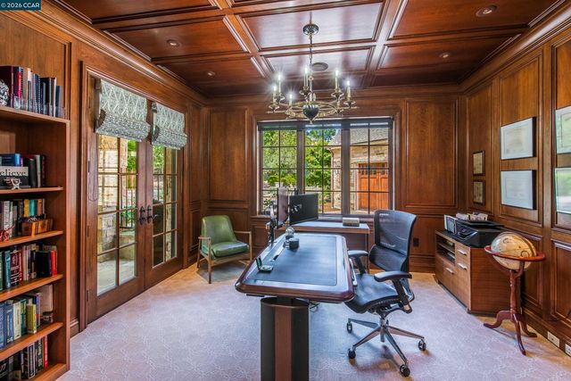 53 Hidden Oaks Dr, Lafayette, CA 94549