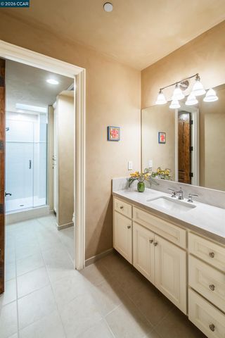 53 Hidden Oaks Dr, Lafayette, CA 94549