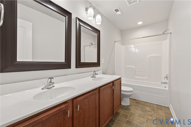 6919 Bears Breech Dr, Moseley, VA 23120