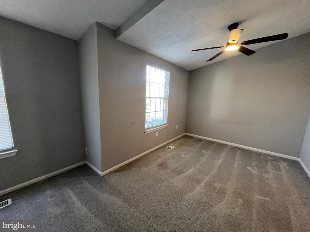 Image 9 of property listing at 3336 GARRISON CIR, Abingdon, MD 21009