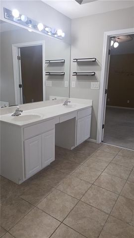 2015 Beckenham Walk Lane, Dacula, GA 30019