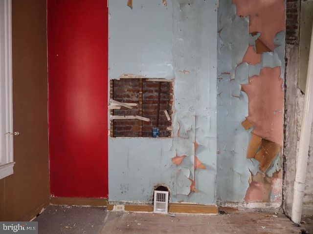 6336 E WISTER ST, Philadelphia, PA 19138