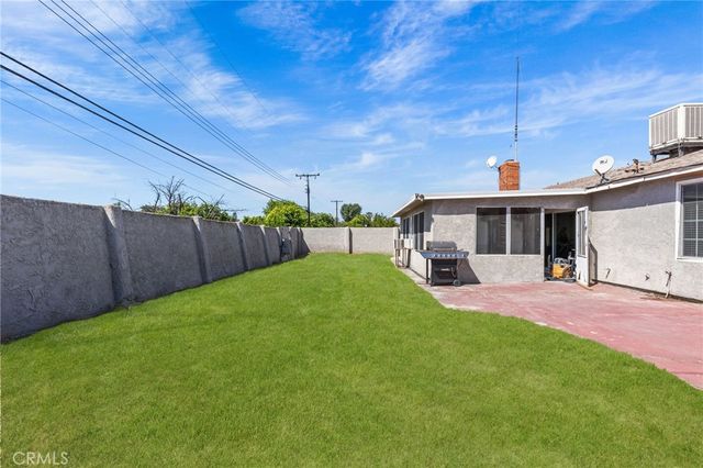 218 Foxbury, Pomona, CA 91767