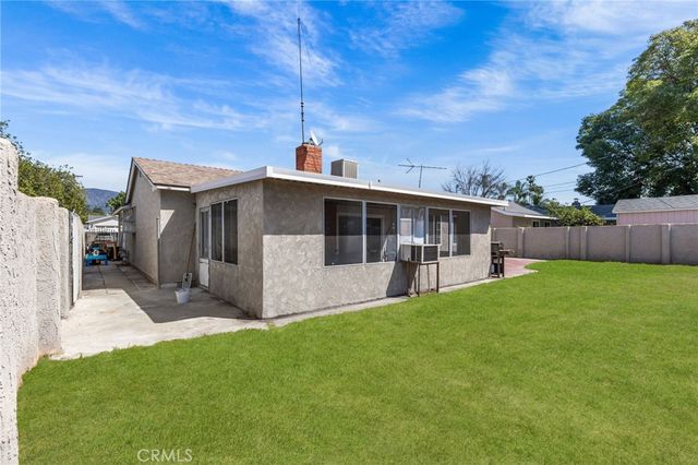 218 Foxbury, Pomona, CA 91767