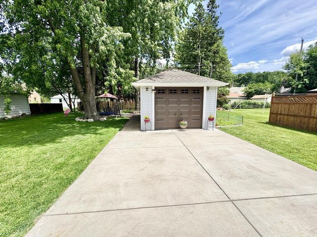 3550 S 58th STREET, Milwaukee, WI 53220