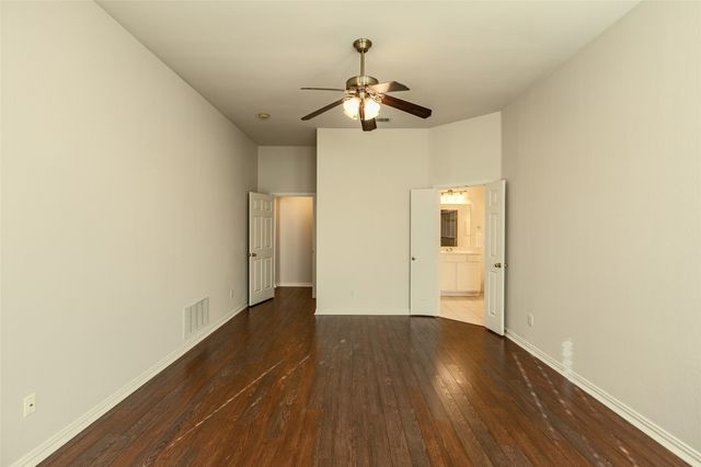 3925 Sharondale Drive, Flower Mound, TX 75022