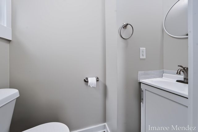 312 Emmons Street Se, Caledonia Vlg, MI 49316