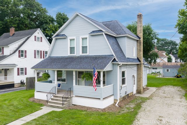 312 Emmons Street Se, Caledonia Vlg, MI 49316