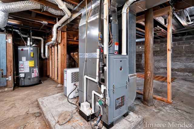 312 Emmons Street Se, Caledonia Vlg, MI 49316