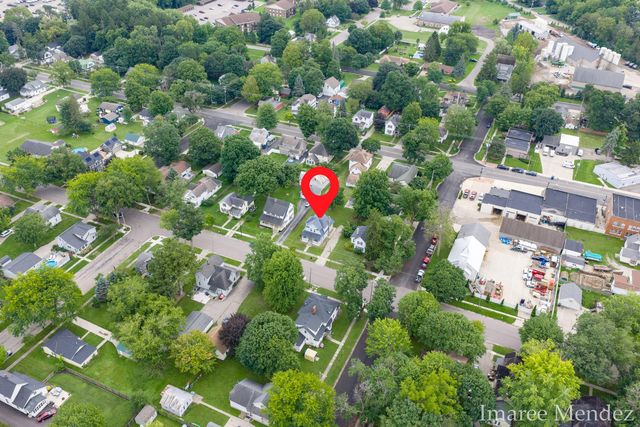 312 Emmons Street Se, Caledonia Vlg, MI 49316